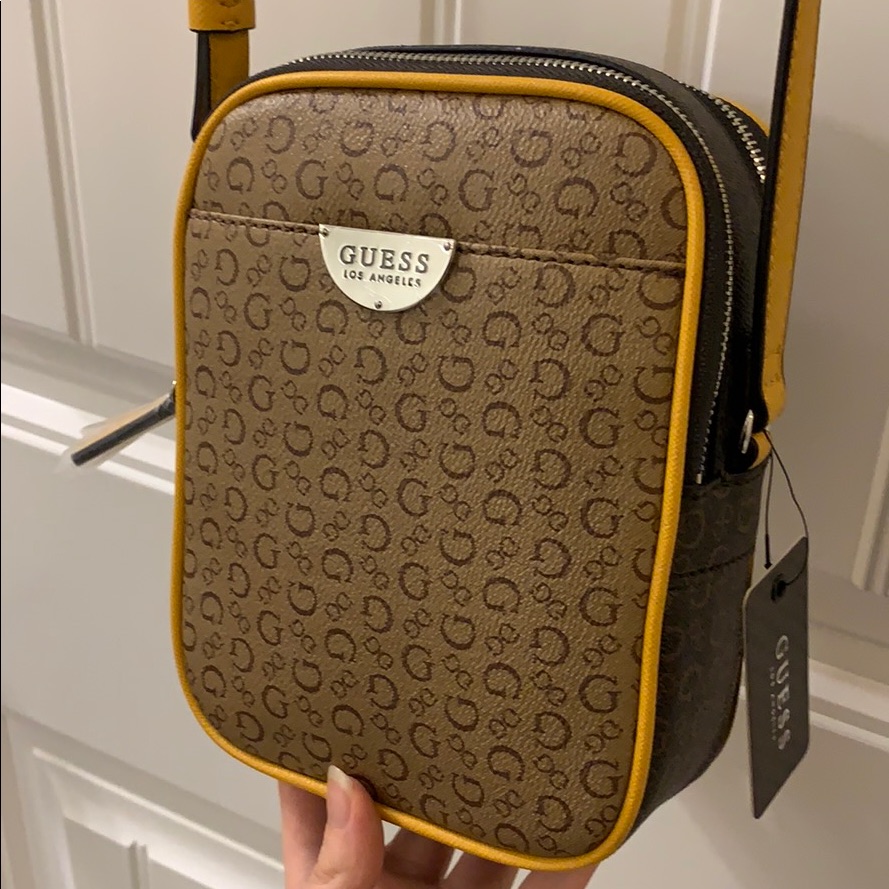Guess Rectangular Crossbody